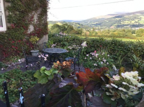 Large Former Farmhouse, Crickhowell